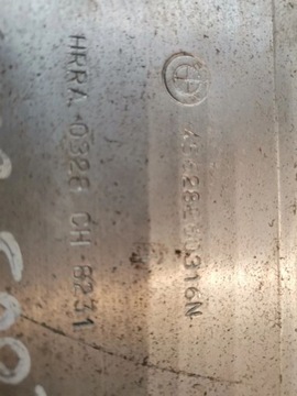 BMW 3 E46 PODHLAVNÍK SEDADLA PŘEDNÍHO