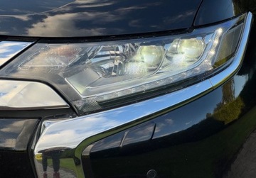Mitsubishi Outlander III SUV Facelifting 2015 2.2 DI-D 150KM 2016 Mitsubishi Outlander 2,2 150KM AWD AUTOMAT 7os FullLED I wlasciciel Salon, zdjęcie 13