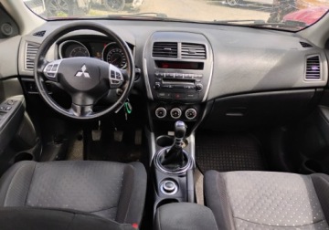 Mitsubishi ASX I SUV 1.8 DID MIVEC 150KM 2011 Mitsubishi ASX 2011r, 1.8 DIESEL, 4x4. Lekko przetarty prawy bok. Jezdzi., zdjęcie 5