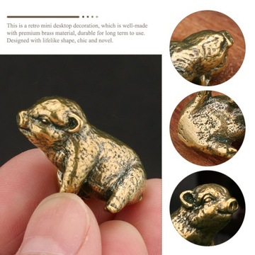 Декоративная миниатюра с латунной свиньей.