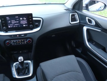 Kia XCeed Crossover 1.5 T-GDI 160KM 2021 Kia XCeed 1.5 T-GDI, Salon Polska, Serwis ASO, zdjęcie 7