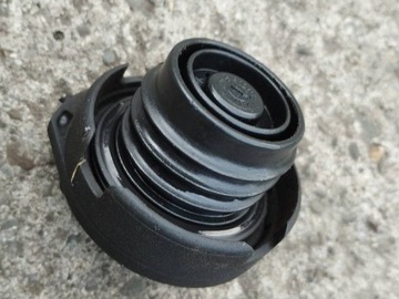 KOREK WLEWU PALIWA diesel SKODA OCTAVIA