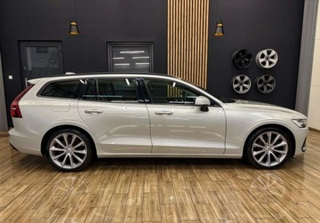 Volvo V60 I Kombi Facelifting 2.0 D4 DRIVE-E 190KM 2018 Volvo V60 D4 190KM SKORA virtual cockpit BLIS BEZWYPADKOWY gwarancja, zdjęcie 5