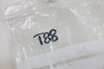 БОЛТЫ ЗАДНЕГО ТОРМОЗНОГО ДИСКА KAWASAKI Z800 13-18