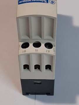Schneider RE7CL11BU Реле таймера 0,05-300ч