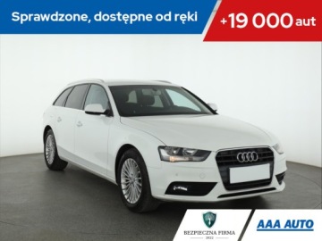 Audi A4 B8 Avant Facelifting 2.0 TDI 177KM 2014 Audi A4 2.0 TDI, Salon Polska, 174 KM, Klima