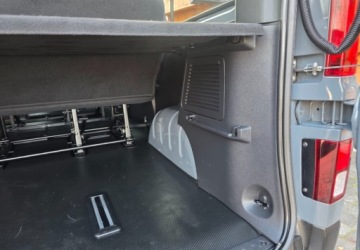 Renault Trafic III Combi 2.0 dCi  150KM 2023 Renault Trafic Salon PLGwarancja producentaPo serwisiePerfekt stanBezwypad, zdjęcie 30