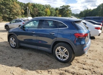 Mercedes GLA II 2021 Mercedes-Benz GLA 2021 MERCEDES-BENZ GLA 250 4MATIC 2.0 Benzyna 221KM, zdjęcie 3