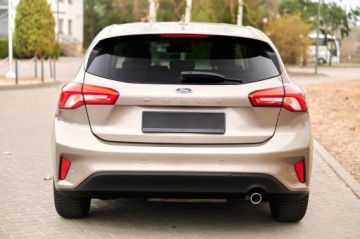 Ford Focus IV Hatchback 1.5 EcoBlue 120KM 2019 FOCUS TITANIUM SKÓRZANA TAPICERKA PODG. FOTELE KIEOWNICA SZYBA FULL LED, zdjęcie 16