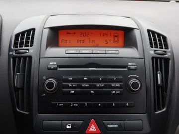 Kia Ceed I SW 1.4 109KM 2008 Kia Ceed 1.4 CVVT, Klima, Parktronic, zdjęcie 11