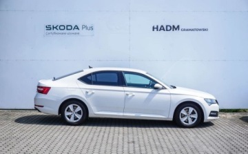 Skoda Superb III Liftback Facelifting 1.5 TSI 150KM 2019 Skoda Superb Skoda Superb Active 1.5 TSI 150KM 1.5 Benzyna 150KM, zdjęcie 8