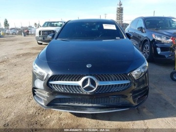 Mercedes Klasa A W177/V177 2019 Mercedes-Benz Klasa A 2019r., 4x4, od ubezpieczalni 2.0 Benzyna 188KM, zdjęcie 1