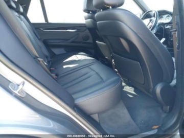 BMW X5 F15 2017 BMW X5 sdrive, 2017r., 3.0L 3.0 Benzyna 300KM, zdjęcie 10