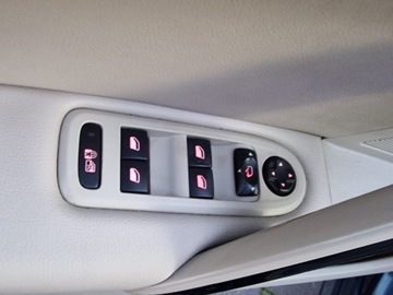 Peugeot 508 I SW Facelifting 2.0 BlueHDi 150KM 2015 Peugeot 508 2.0 hdi wersja Active Perla Full Led, zdjęcie 31