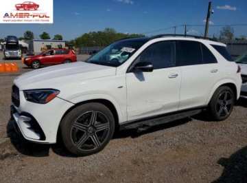 Mercedes GLE V167 SUV Plug-In Facelifting 2.0 400e 381KM 2025 Mercedes-Benz GLE 450e 4matic 2025 2.0 Hybryda Plug-in 381KM