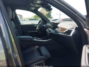 BMW X5 G05 2025 BMW X5 xDrive40I 2025 3.0l 3.0 Benzyna 375KM, zdjęcie 9