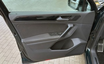 Volkswagen Tiguan II SUV 2.0 TDI 150KM 2017 Volkswagen Tiguan II 2017R 2.0TDI 4Motion DSG Diesel Automat 2.0 Diesel, zdjęcie 18