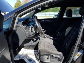 Volkswagen Golf VII 2017 Volkswagen Golf GTI S 2017 2.0 Benzyna 210KM, zdjęcie 7