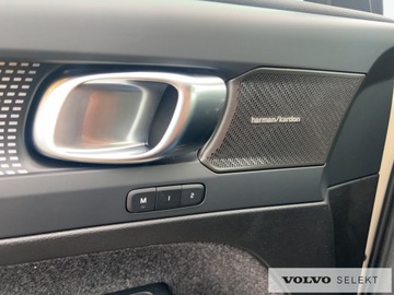 Volvo XC40 2024 Volvo XC 40 VOLVO XC40 B3 Ultra Dark Mild Hybrid B, zdjęcie 20