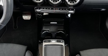 Mercedes Klasa A W177/V177 Hatchback Facelifting 1.3 200 163KM 2023 Mercedes-Benz Klasa A SalonPL AMG Line Kamera 360 Head-Up Multibeam Pamiec, zdjęcie 18