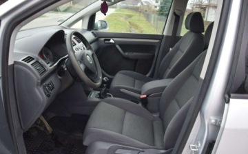 Volkswagen Touran I 1.9 TDI 105KM 2007 Volkswagen Touran 1.9TDI 2007r Lift Klimatronik Hak 1.9 Diesel 105KM, zdjęcie 9