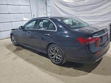 Mercedes Klasa E W213 2022 Mercedes-Benz Klasa E 350 4Matic 2022 2.0L 2.0 Benzyna 255KM, zdjęcie 1