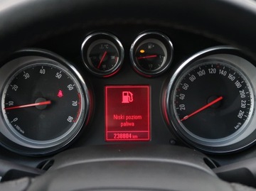 Opel Astra J GTC 1.4 Turbo ECOTEC 120KM 2015 Opel Astra 1.4 T, Navi, Klima, Tempomat, zdjęcie 10