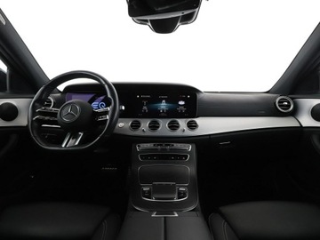 Mercedes Klasa E W213 2021 Mercedes E 300 FV23% PHEV full LED skóra virtual, zdjęcie 14