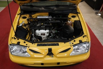 Renault Megane I Coupe 1.6 i 90KM 1997 Renault Mégane Coupe, 2 właściciel od nowości, Pełen serwis, Bez korozji, zdjęcie 7