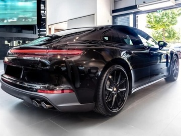 Porsche Panamera III Liftback 4 E-Hybrid 2.9 470KM 2025 PORSCHE Panamera E-Hybrid Sedan 2.9 (470KM) 2025, zdjęcie 3