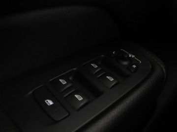 Volvo XC60 II 2021 Volvo XC 60 FV23% B4 (mHEV) automat skóra navi, zdjęcie 32