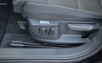 Volkswagen Passat B8 Variant 2.0 TDI BlueMotion SCR 150KM 2019 Volkswagen Passat 2,0 TDI 150 KM DSG FULL LED Nawigacja 2.0 Diesel 150KM, zdjęcie 29