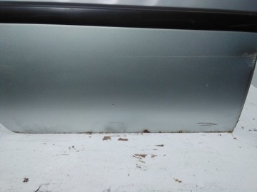 8568 OPEL MERIVA A DRZWI PRAWY TYŁ Z157