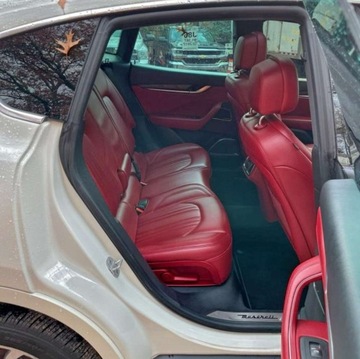 Maserati Levante 2017 Maserati Levante Luxury 2017 3.0l 3.0 Benzyna 345KM, zdjęcie 8