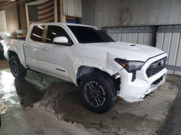 Toyota Tacoma II 2024 Toyota Tacoma Double Cab 2024 2.4l 2.4 Benzyna 278KM, zdjęcie 4