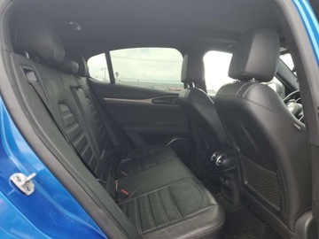 Alfa Romeo Stelvio SUV Facelifting 2.0 Turbo 280KM 2023 Alfa Romeo Stelvio Ti 2023 2.0l 2.0 Benzyna 280KM, zdjęcie 11