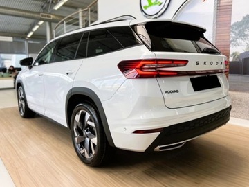 Skoda Kodiaq II 2025 SKODA Kodiaq Sportline 2.0 TSI DSG 4x4 Suv 204KM 2025, zdjęcie 4