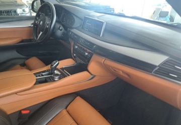 BMW X6 F16 Crossover xDrive 40d 313KM 2017 BMW X6 3.0 d 313KM Krajowa Bezwypadkowa Bogata wersja Niski przebieg 3.0, zdjęcie 12