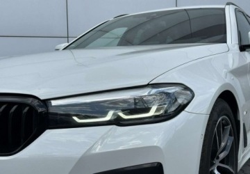BMW Seria 5 G30-G31 Touring Facelifting 2.0 520d 190KM 2022 BMW Seria 5 M SPORT 4x4 Shadow Line FV 23 2.0 Diesel 190KM, zdjęcie 22