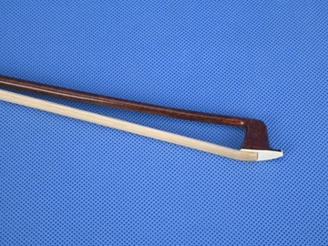 Смычок Artino 4/4 карбоновый, карбон, скрипка BF-41 VN