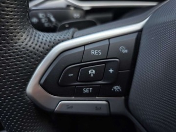 Volkswagen T-Roc I SUV Facelifting 1.5 TSI ACT 150KM 2024 Volkswagen T-Roc 1.5TSI 150KM R-Linie DSG FV23 Pakiet Tech Pakiet Zimowy T, zdjęcie 13