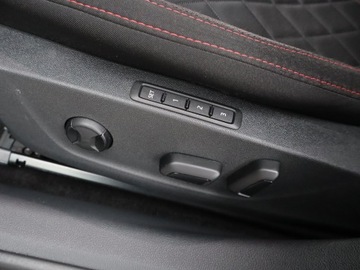 Skoda Octavia IV RS Kombi 2.0 TSI 245KM 2021 Skoda Octavia RS 2.0 TSI, Salon Polska, zdjęcie 17