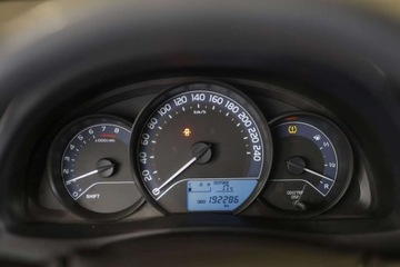 Toyota Auris II Touring Sports Facelifting 1.6 Valvematic 132KM 2017 Toyota Auris 1.6 Active 1.6 Benzyna 132KM, zdjęcie 4