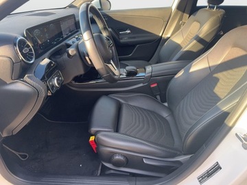Mercedes Klasa A W177/V177 2020 Mercedes-Benz A 250 250e Plug in Hybrid Pakiet Pro, zdjęcie 14