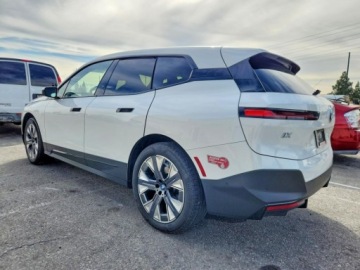 BMW iX 2024 BMW iX xDrive50 2024 Elektryczny 516KM, zdjęcie 1