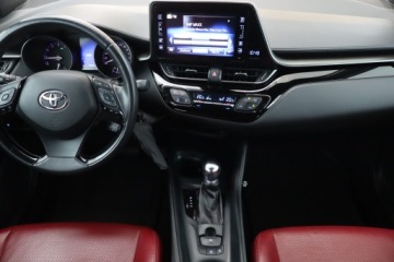 Toyota C-HR I Crossover 1.2L Turbo 116KM 2018 Toyota C-HR 1.2 Turbo, Salon Polska, Serwis ASO, zdjęcie 11