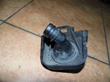 VITO W639 109 2.2CDI 07' КРЫШКА ЗАЛИВНОЙ ГОРЛОВИНЫ A6460160229