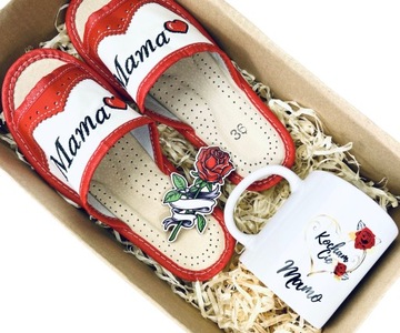 PREZENT NA DZIEŃ MAMY ZESTAW KAPCIE KUBEK RÓŻA MAGNES BOX KOSZ PREZENTOWY