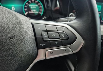 Volkswagen Golf VIII Variant 1.5 TSI 150KM 2021 Volkswagen Golf Variant 1.5 Benzyna 130KM, zdjęcie 17