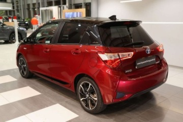 Toyota Yaris III Hatchback 5d Facelifting Hybrid 100KM 2017 Toyota Yaris Hybrid 100 Selection 1.5 Hybryda 100KM, zdjęcie 3